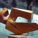 "Figura ve vratké poloze 1", eukalyptus, 2013, 136x80cm