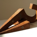 "Ležící figura", šedá litina, 2014, 59cm